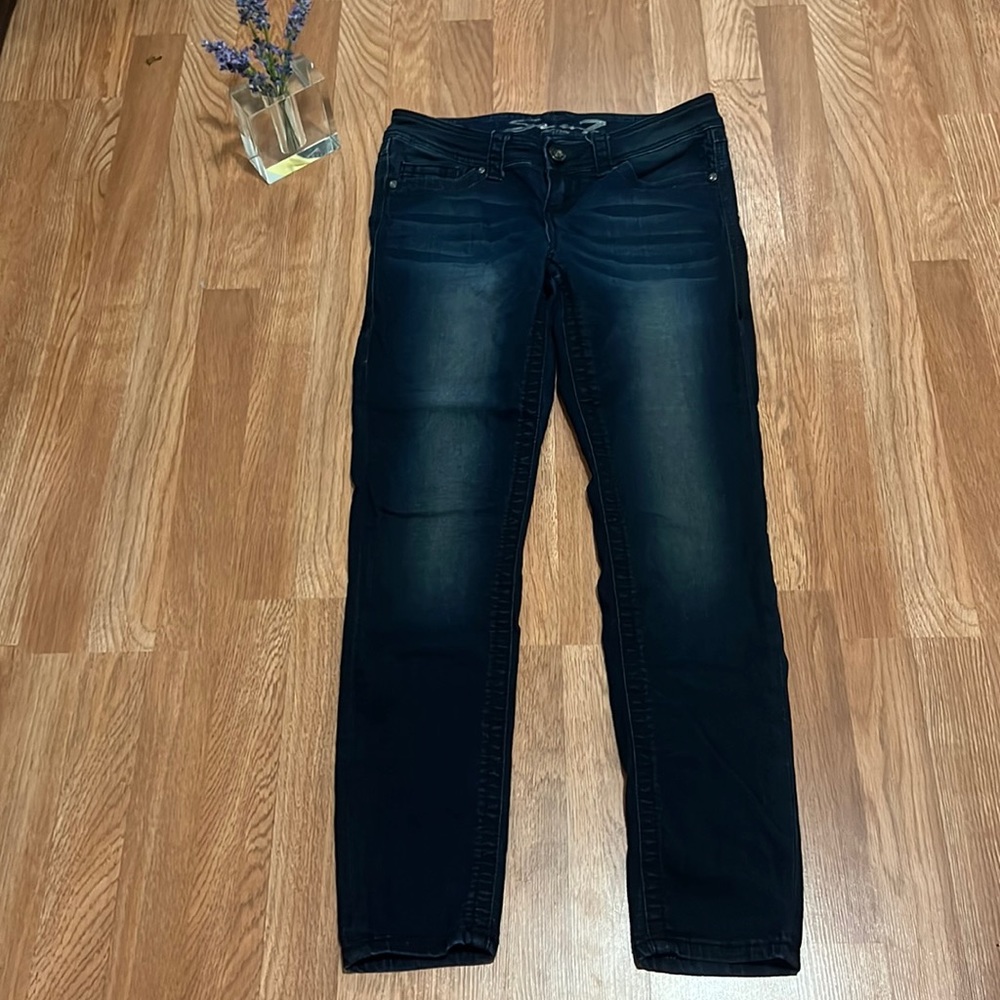 Seven7 Dark Wash Skinny Jeans Sz 28